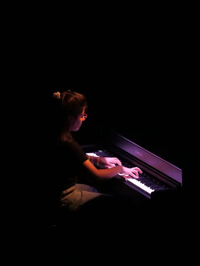 Radia Bakkali at piano